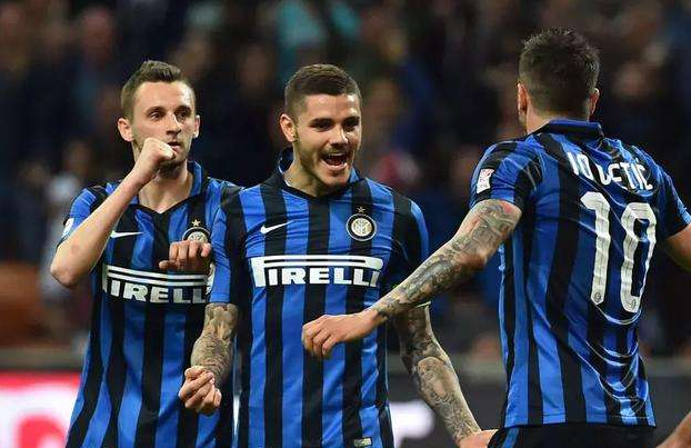  那不勒斯双杀亚特兰大保前四  