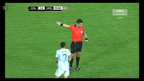  科隆门将超神发挥，扑点绝平拜仁震惊足坛  