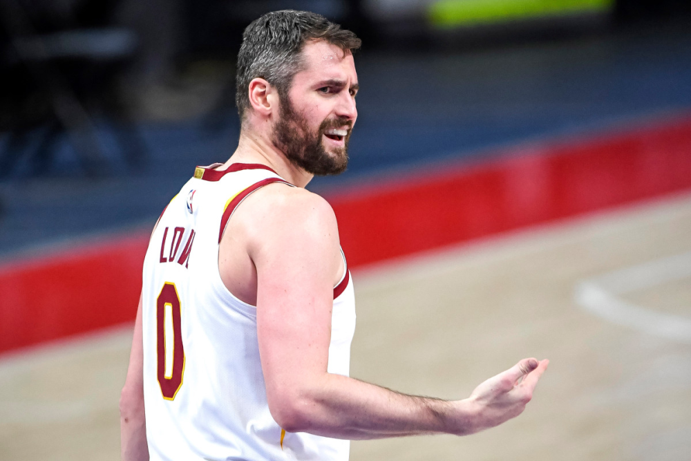  兰斯主帅临场变阵收获奇效终结连败颓势  